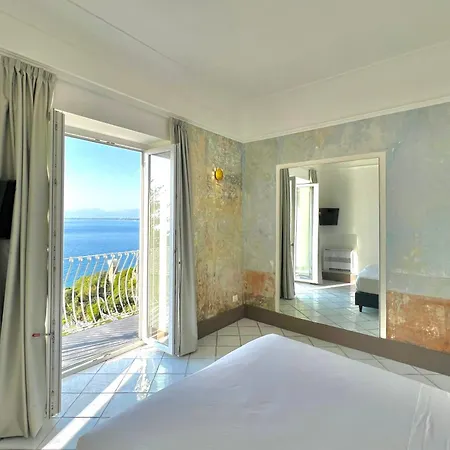 Borgo Dei Saraceni - Domus Indomita Bed and breakfast 3*