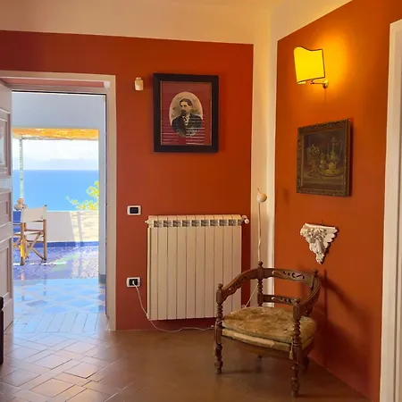 Borgo Dei Saraceni - Domus Indomita Bed and breakfast