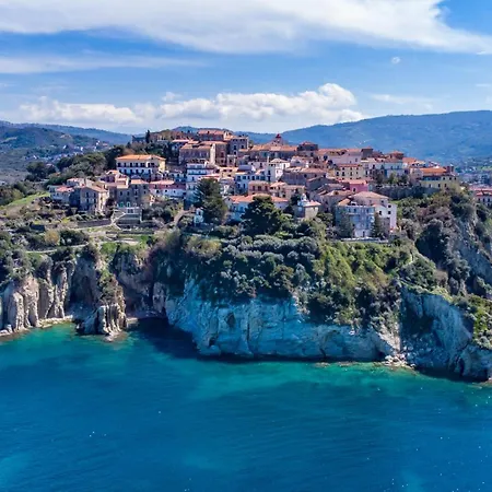 Nocleg ze śniadaniem Borgo Dei Saraceni - Domus Indomita Agropoli
