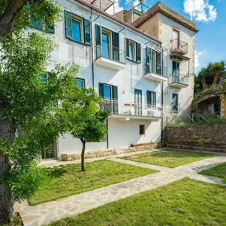 Borgo Dei Saraceni - Domus Indomita