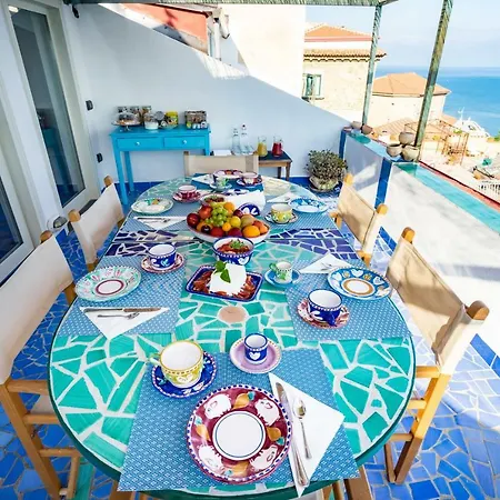 Borgo Dei Saraceni - Domus Indomita Nocleg ze śniadaniem Agropoli